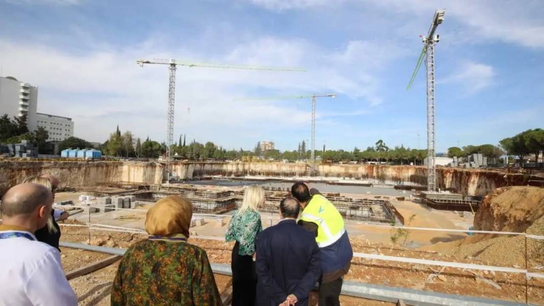 Akdeniz Üniversitesi’nde Yeni Hastane Yükseliyor! 5